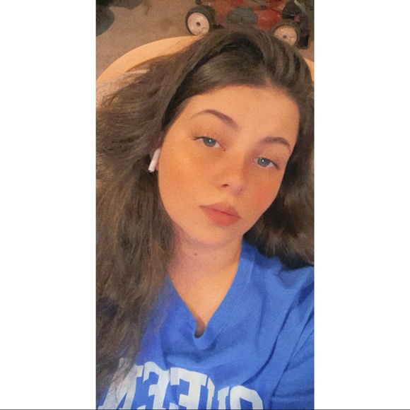 Ashley Stogner 💋 - Picture 4 of 9